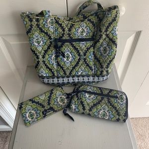 Vera Bradley Bag